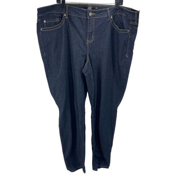 Torrid Womens Tapered Leg Jeans Denim Mid Rise Medium Wash Stretch Blue 26T 26 - Picture 11 of 11